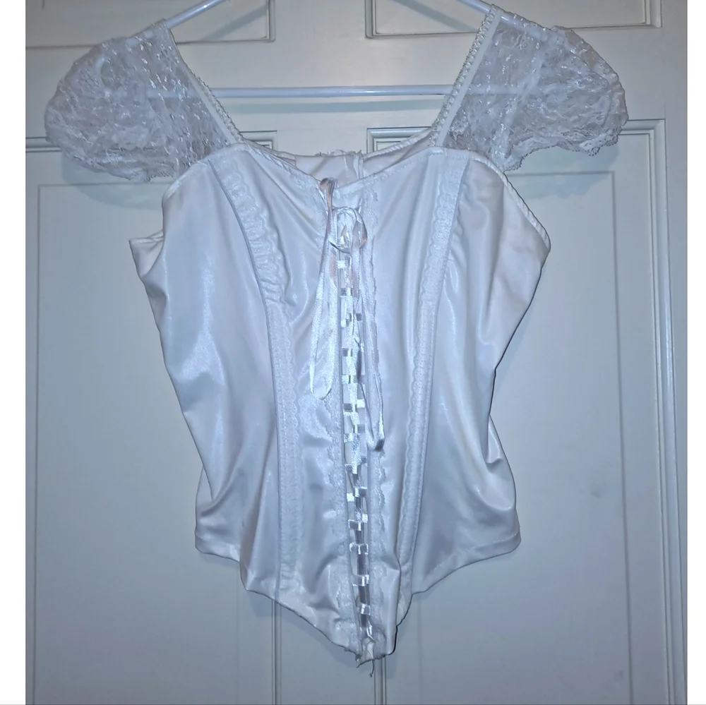 White lace short sleeve corset lace up high low lingerie top y2k shirt - Picture 1 of 14